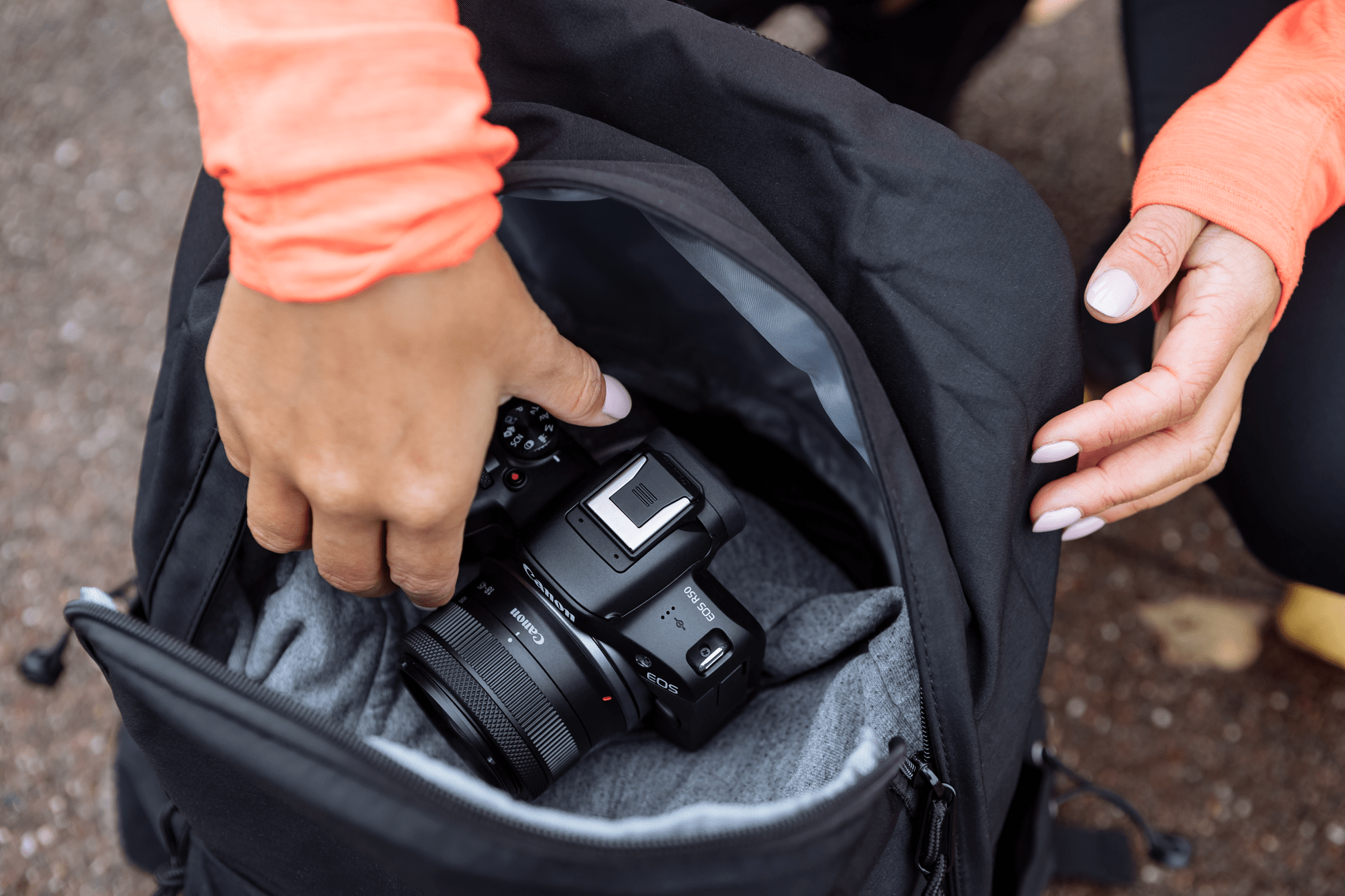 Canon EOS R50